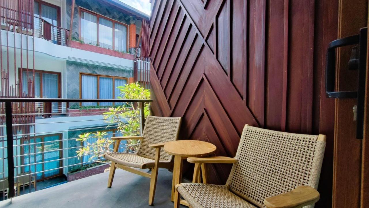 Mokko Suites Batubelig Canggu Exteriör bild