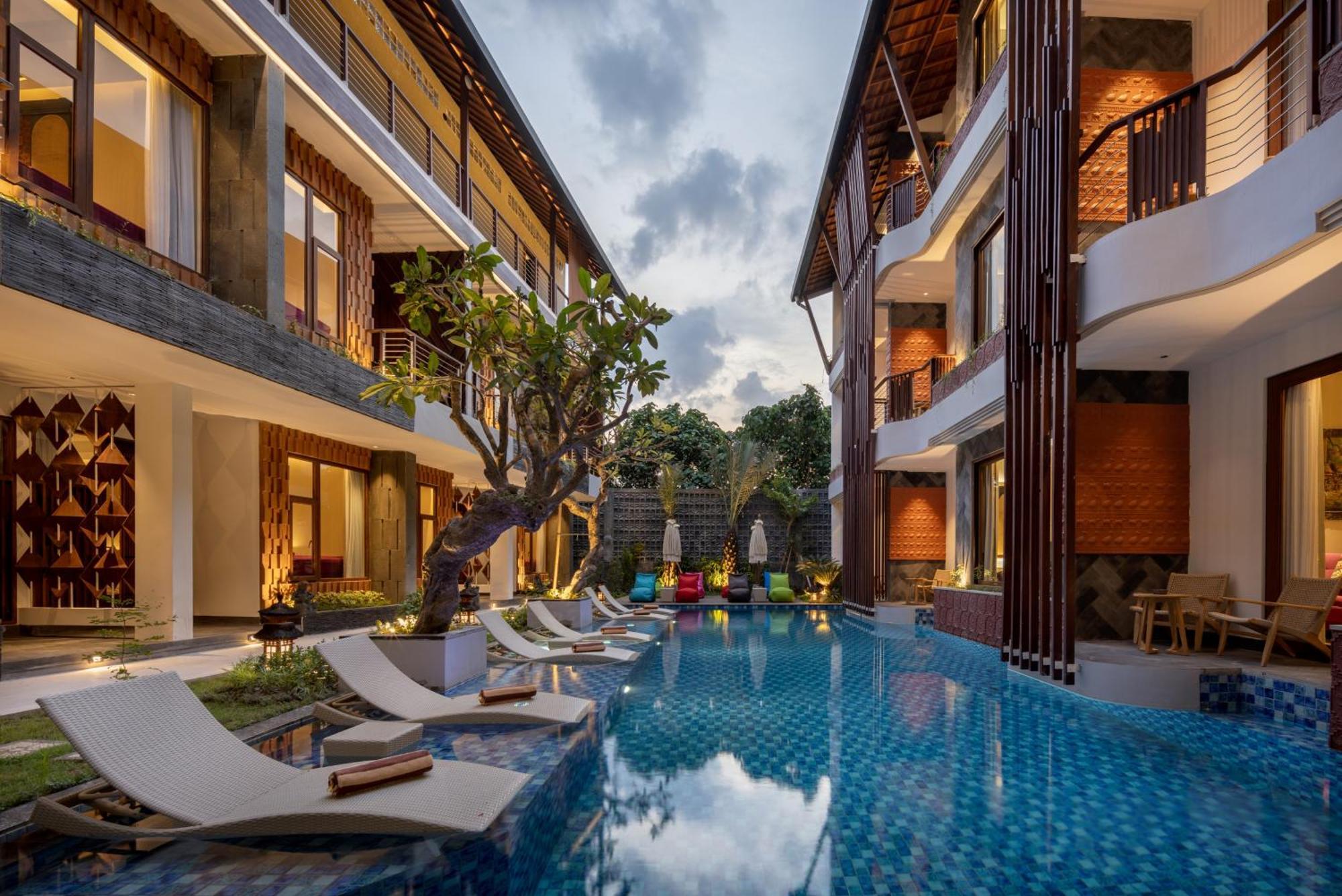 Mokko Suites Batubelig Canggu Exteriör bild