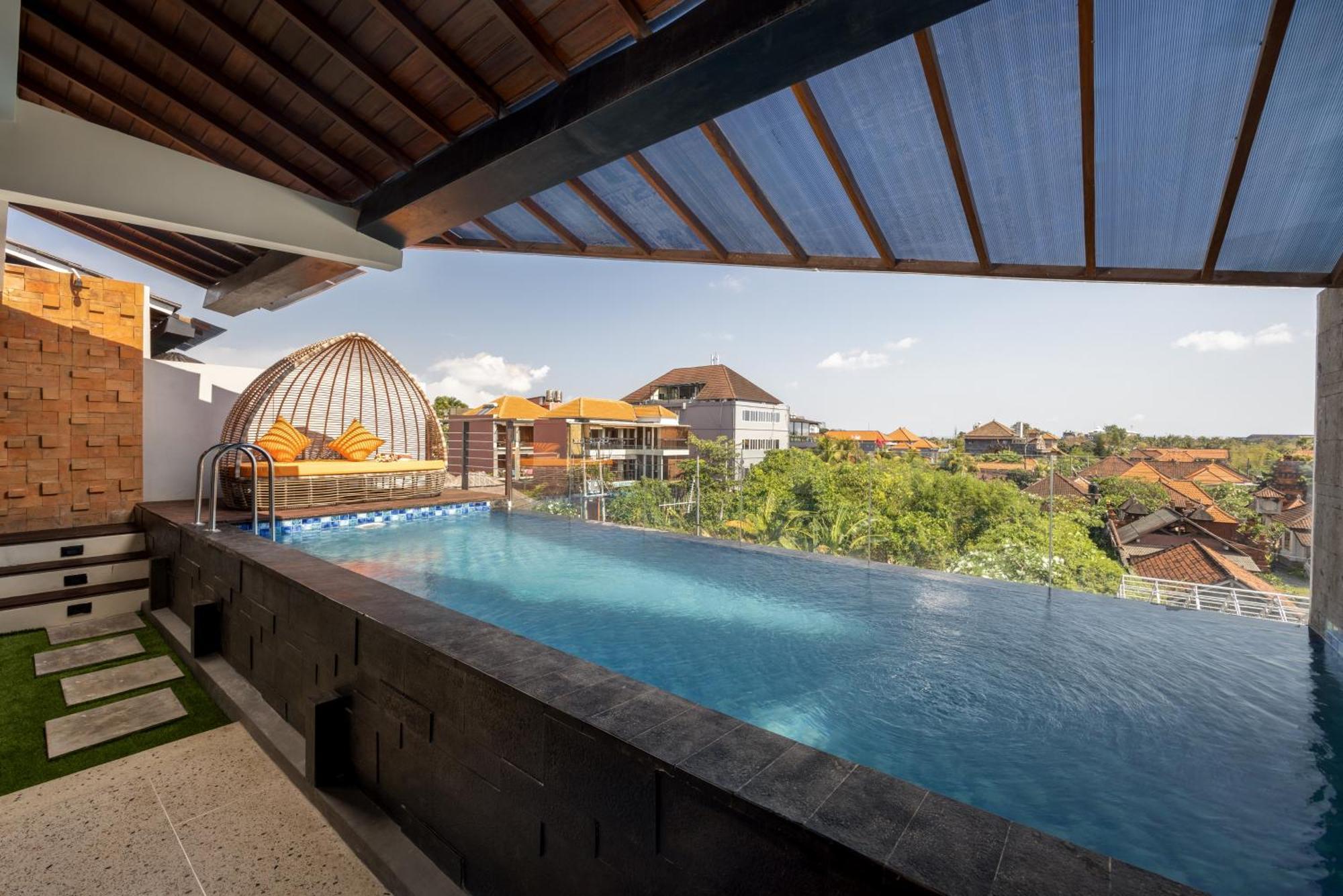 Mokko Suites Batubelig Canggu Exteriör bild