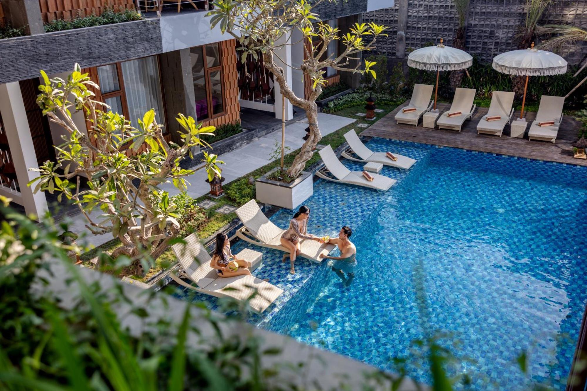 Mokko Suites Batubelig Canggu Exteriör bild